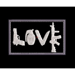 Шеврон LOVE из оружия