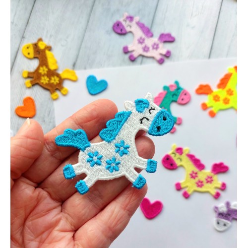 Файл вышивки Лошадки 2 для термонашивки