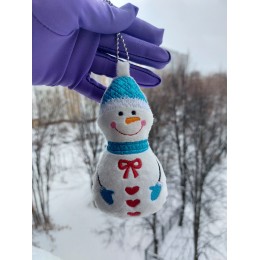 Файл вышивки Снеговик игрушка - брелок