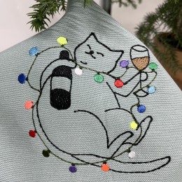 Файл вышивки Кот-сомелье (Новогодняя версия)