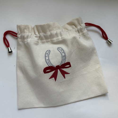 Файл вышивки Подкова с бантиком