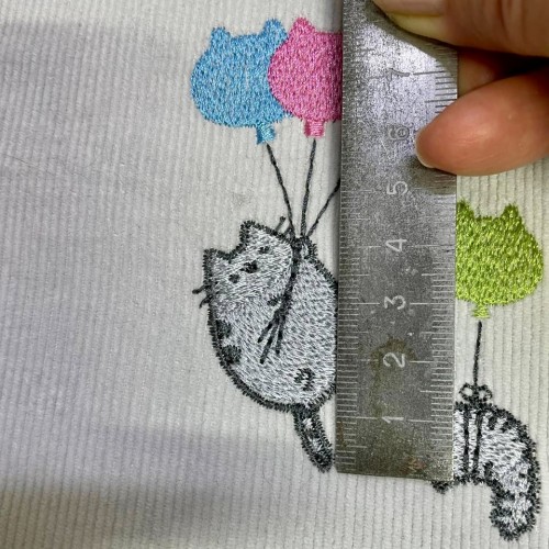 Файл вышивки Коты на шариках