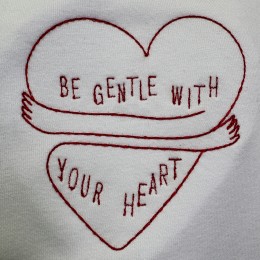 Файл вышивки Be Gentle with Your Heart