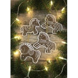 Файл вышивки Набор "Пряничные лошадки"