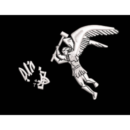 Ангел бьёт по трезубцу 