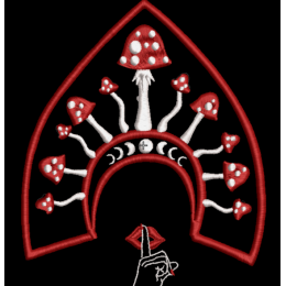 Кокошник с мухоморами