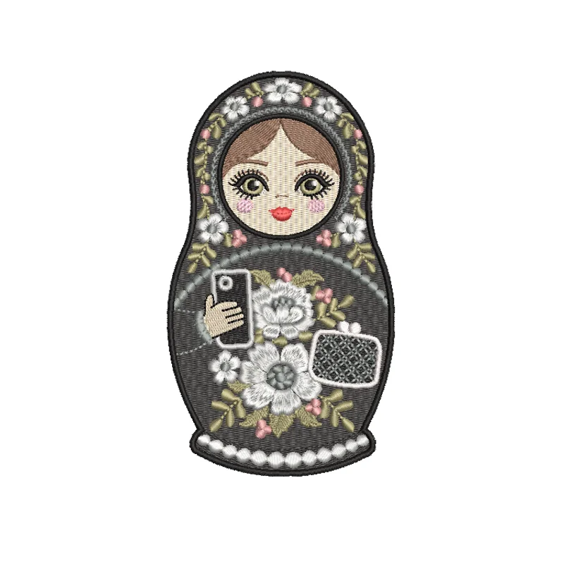 Матрешка модная