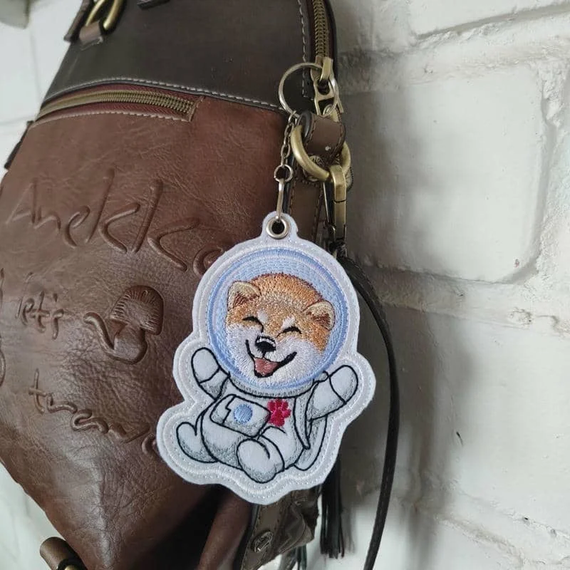 Сиба Ину космонавт