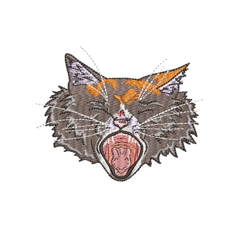 Кот зевает