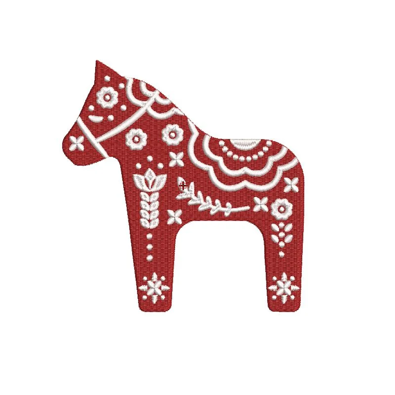 Скандинавская красная лошадь