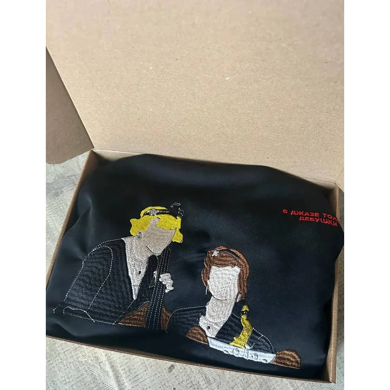 В джазе только девушки